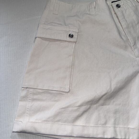 Nike Life Woven White Cargo Shorts Men's Size 40 Swoosh Nike Logo. Big Pockets - Picture 3 of 12